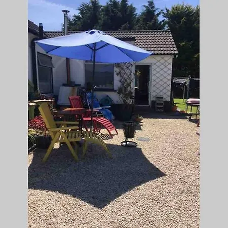 Family Friendly Seaside Bungalow - Pets Welcome Dom wakacyjny Ballygarrett