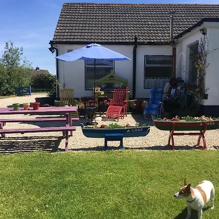 Family Friendly Seaside Bungalow - Pets Welcome Ballygarrett