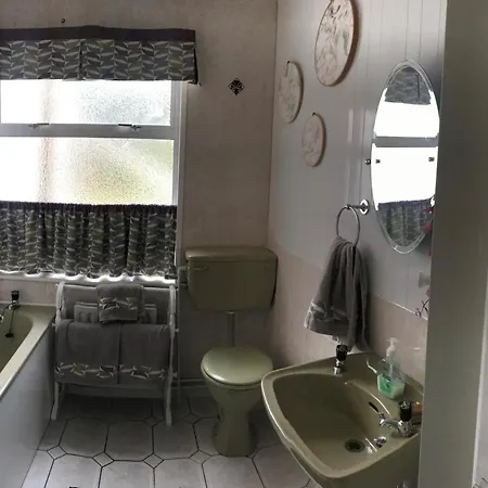 Family Friendly Seaside Bungalow - Pets Welcome Hébergement de vacances *